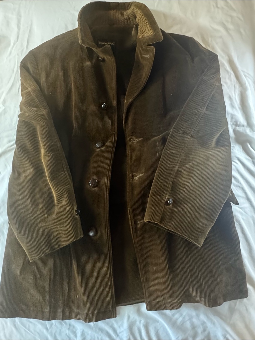 Towncraft Vintage Men's Dark Brown Corduroy coat.,